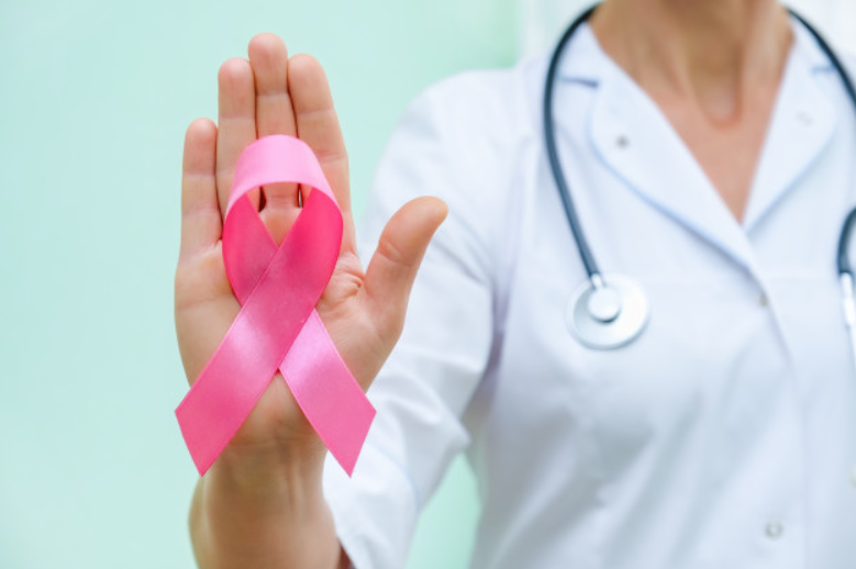 Tumore al seno: qual è lo screening più efficace?